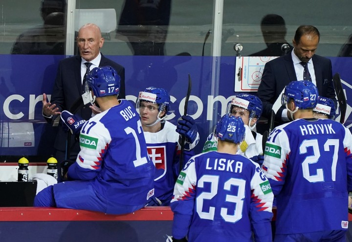 Hokejoví reprezentanti rozložia svoj stan v Trenčíne a Žiline